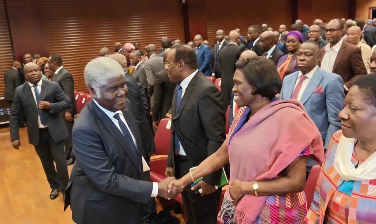 Réforme électorale : la Côte d’Ivoire tourne la page de la CEI et mise sur un système à trois organes