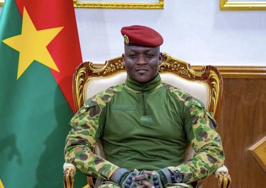 Burkina Faso : le gouvernement annonce la rupture de ses relations diplomatiques avec la France