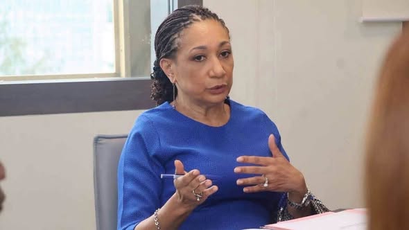Licences de spectacles en Côte d’Ivoire : la réforme de Françoise Remarck divise le monde culturel