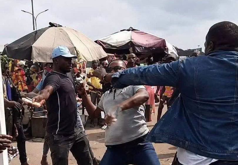 Mort d’un agent des Douanes à Yamoussoukro : Naya Jarvis réclame des mesures contre les « gnambros »