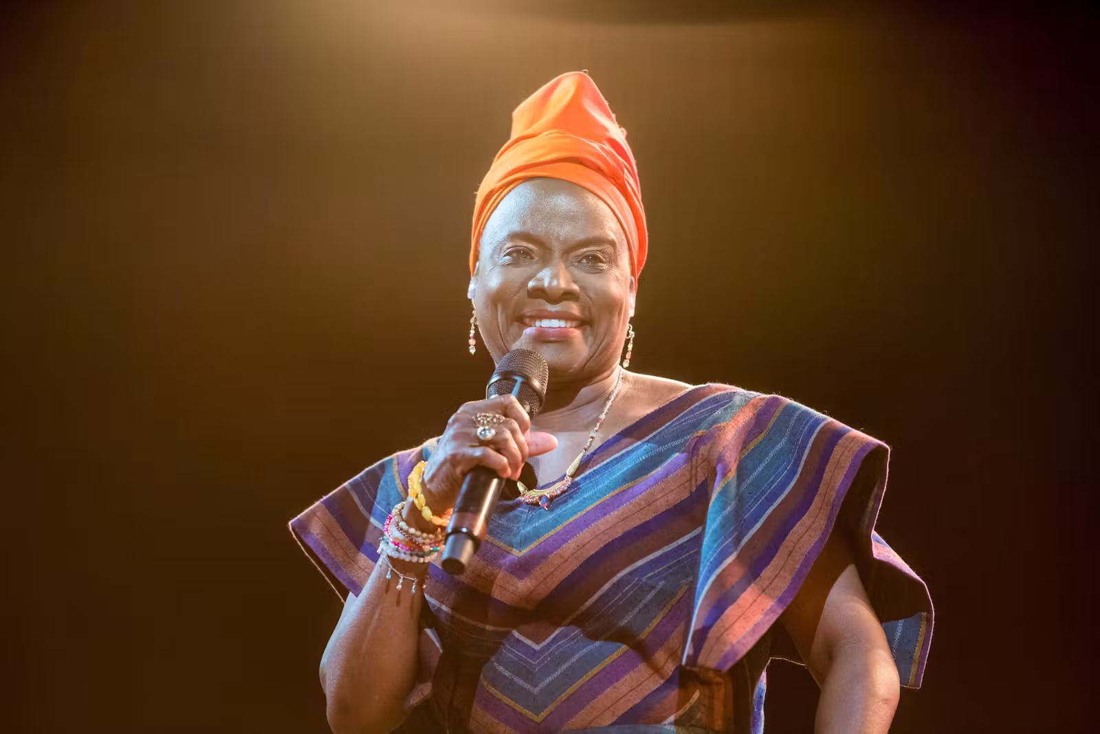 Walk of Fame : Angélique Kidjo devient la première artiste africaine à recevoir son étoile à Hollywood