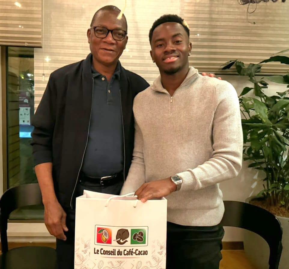 Cacao ivoirien : Simon Adingra sollicité comme ambassadeur à l’international