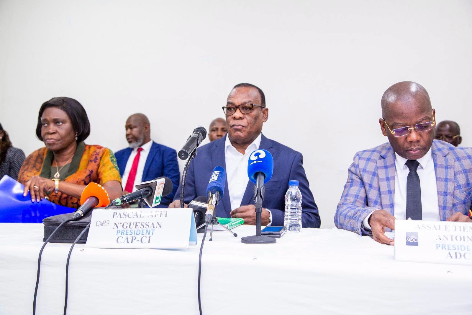 Réforme électorale en Côte d’Ivoire : Simone Gbagbo, Affi N’Guessan et Assalé Tiémoko dénoncent le blocage du dialogue