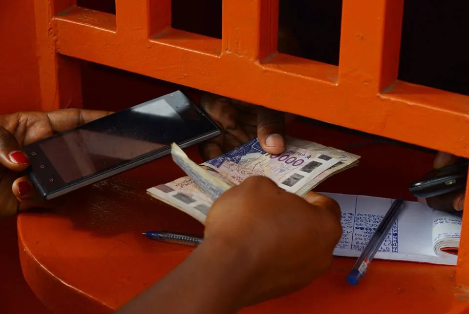 Dès le 2 novembre 2026, la BCEAO rend gratuits les transferts mobile money jusqu’à 8 000 FCFA